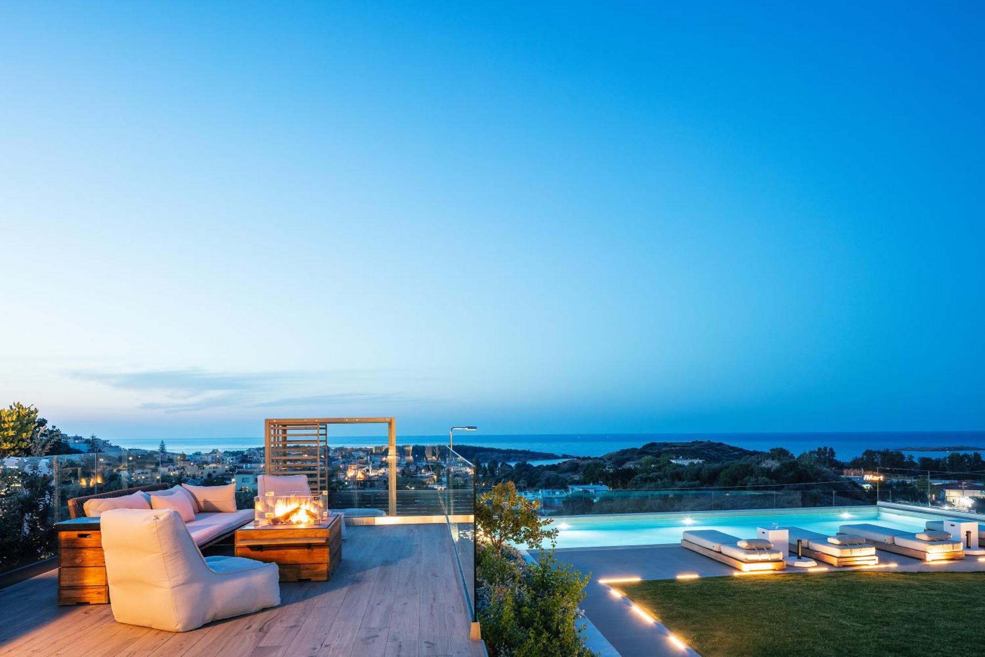 חאניה Centro Golden View Villa מראה חיצוני תמונה